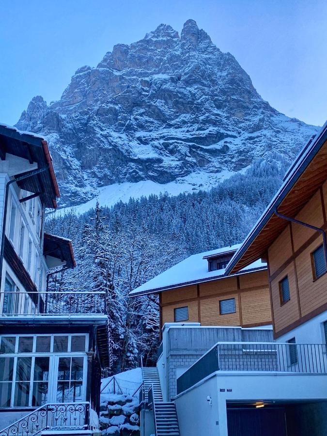 Bueelbad - Relax Holiday Apartment คันเดอร์ชเตค ภายนอก รูปภาพ